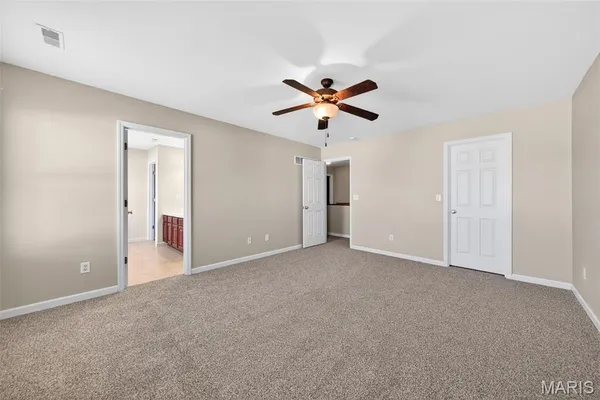 $275,000 | 542 Country Cir Drive, Lake St. Louis, MO 63367