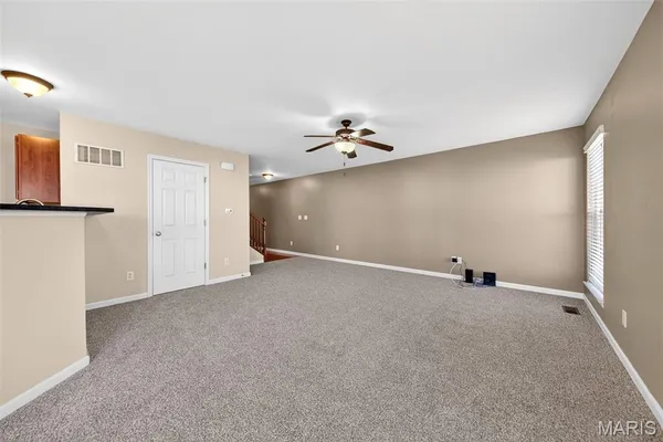 $275,000 | 542 Country Cir Drive, Lake St. Louis, MO 63367