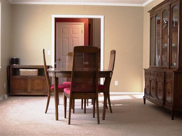 108 Putman Road Simpsonville, SC 29681 - Photo 5 of 19 Gallery Image 5
