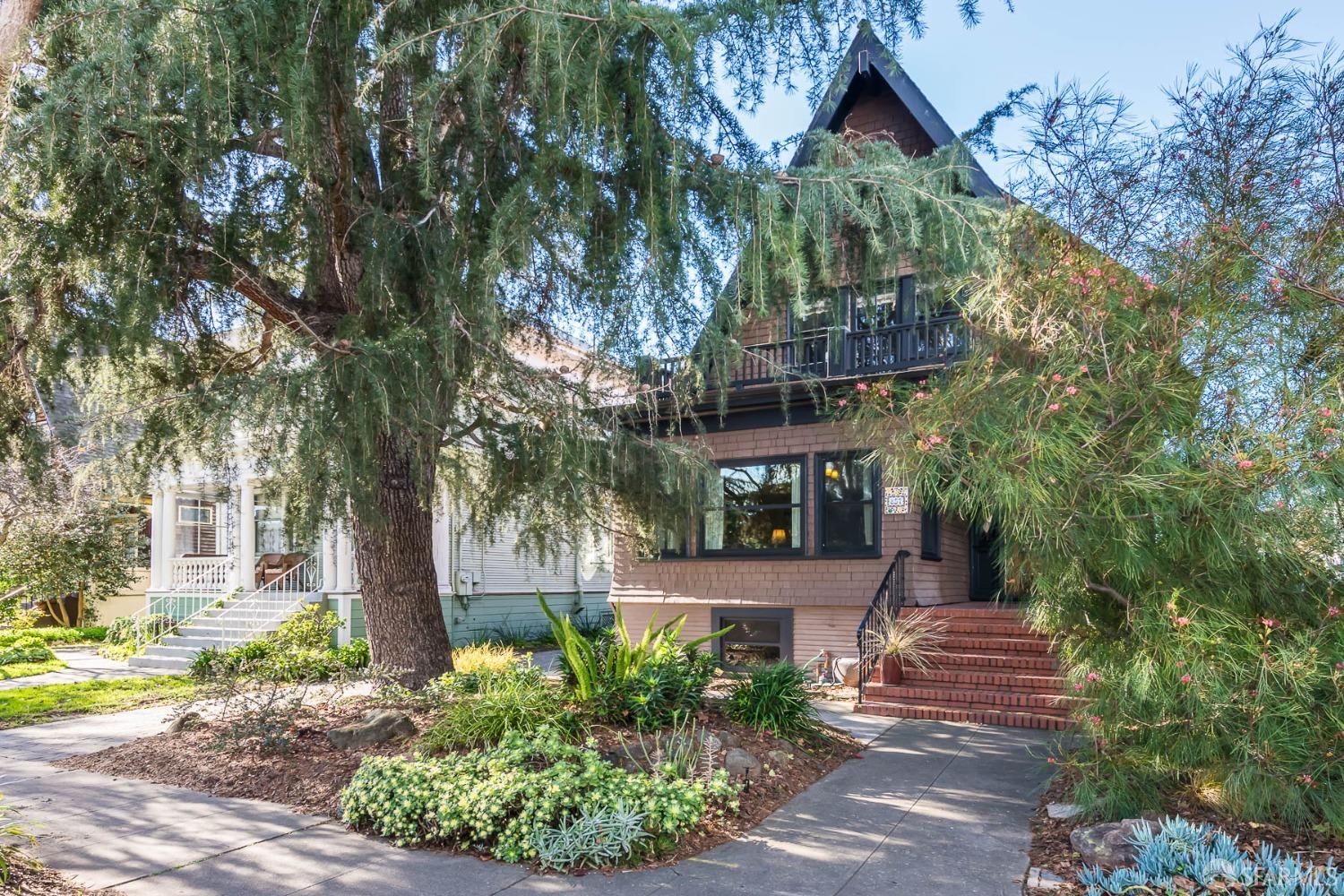 857 Laurel Street Alameda, CA 94501 - Photo 1 of 30