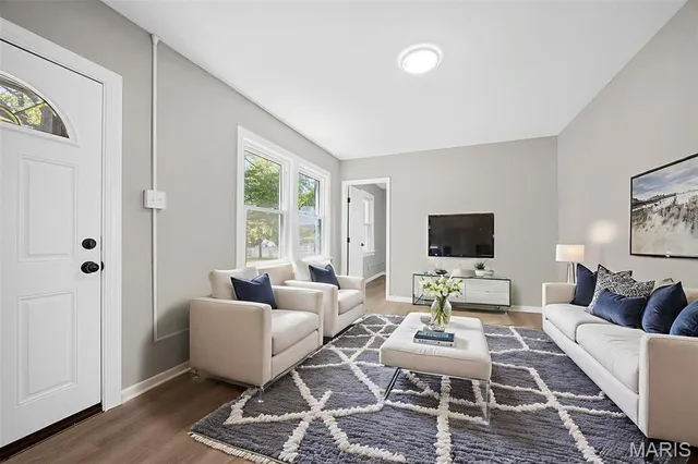 $1,650 | 10019 St Martha Lane, St. Ann, MO 63074