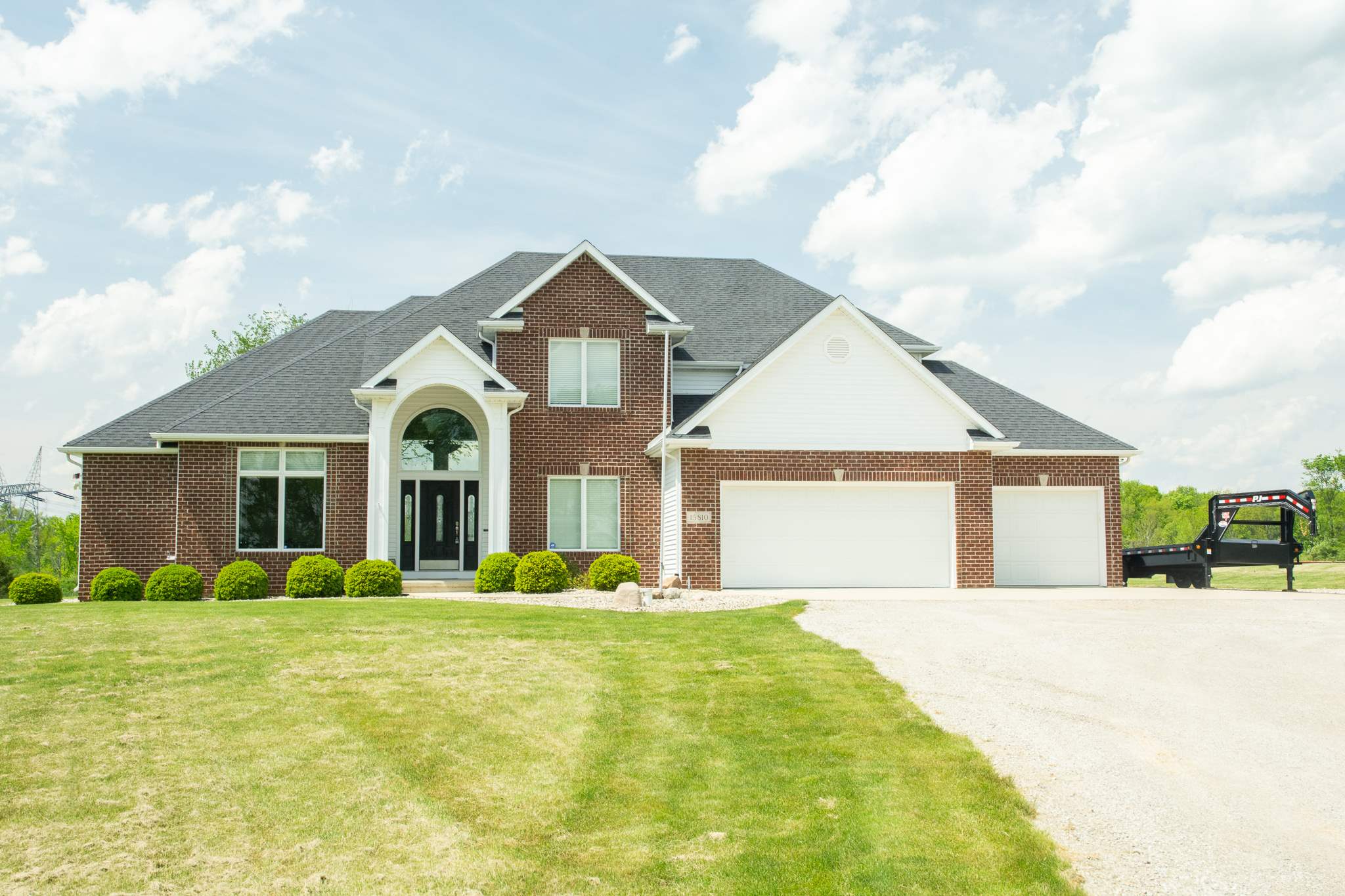 15810 Zubrick Road Roanoke, IN 46783 - Photo 1 of 36