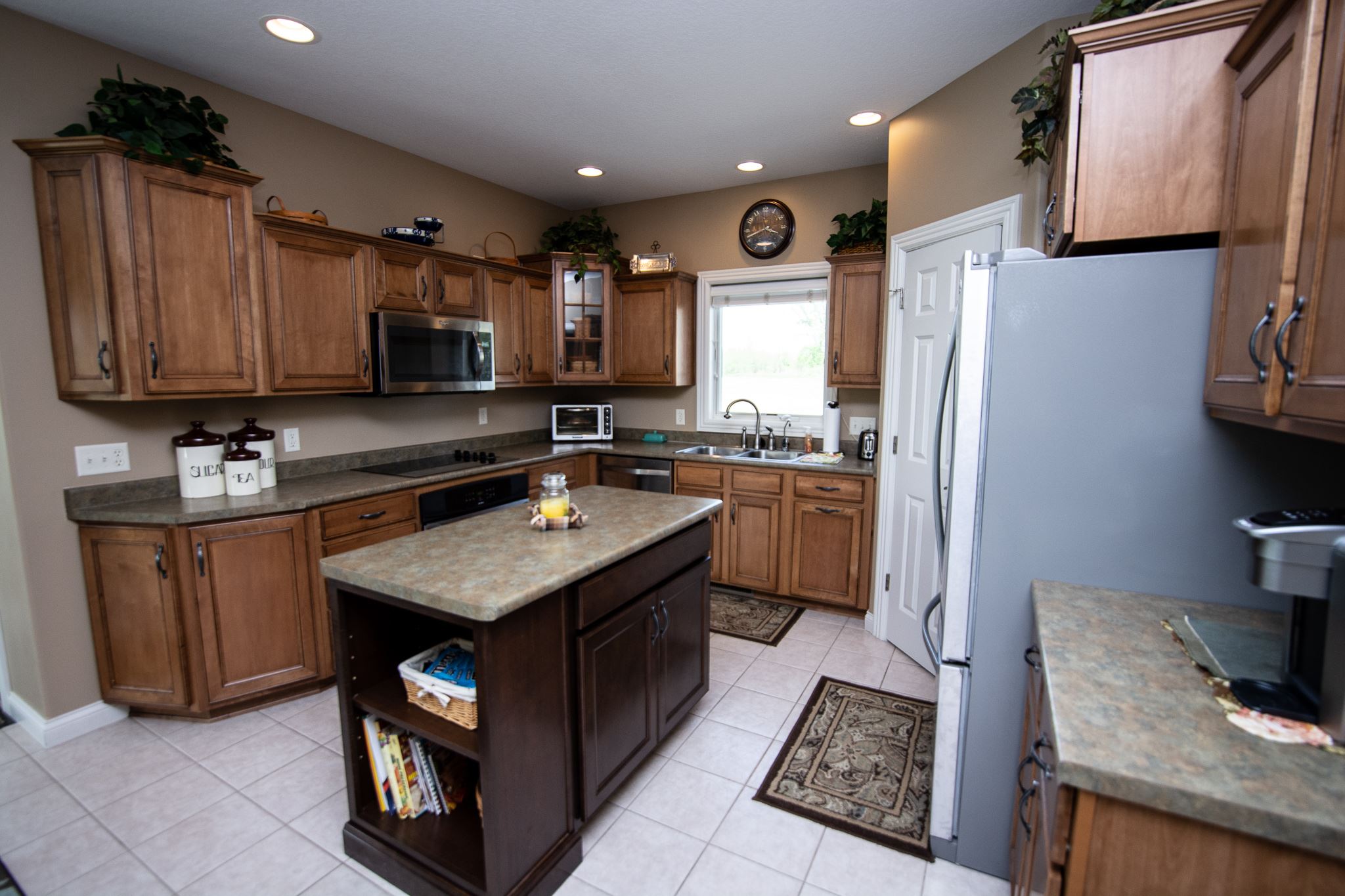 15810 Zubrick Road Roanoke, IN 46783 - Photo 20 of 36