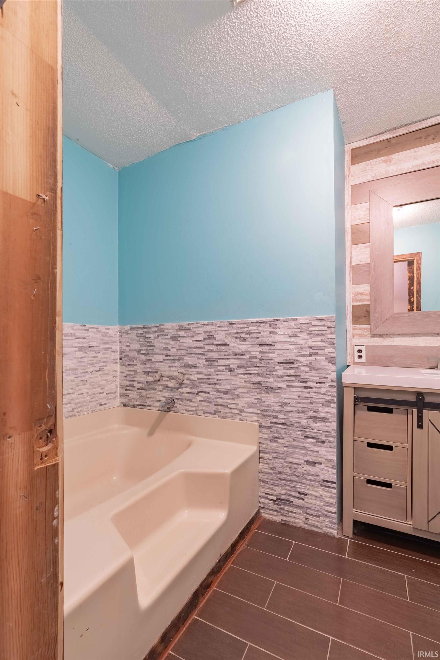 366 Sherman Street Wabash, IN 46992 - Photo 19 of 25