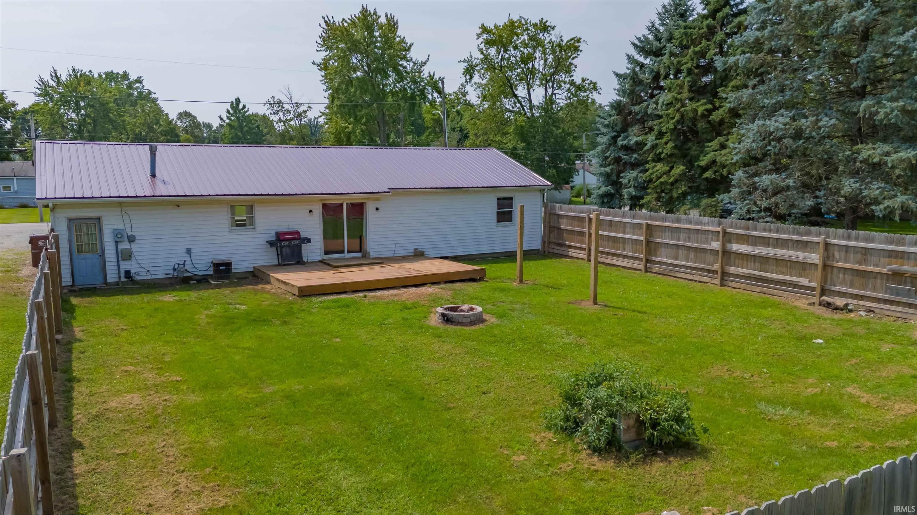 366 Sherman Street Wabash, IN 46992 - Photo 4 of 25