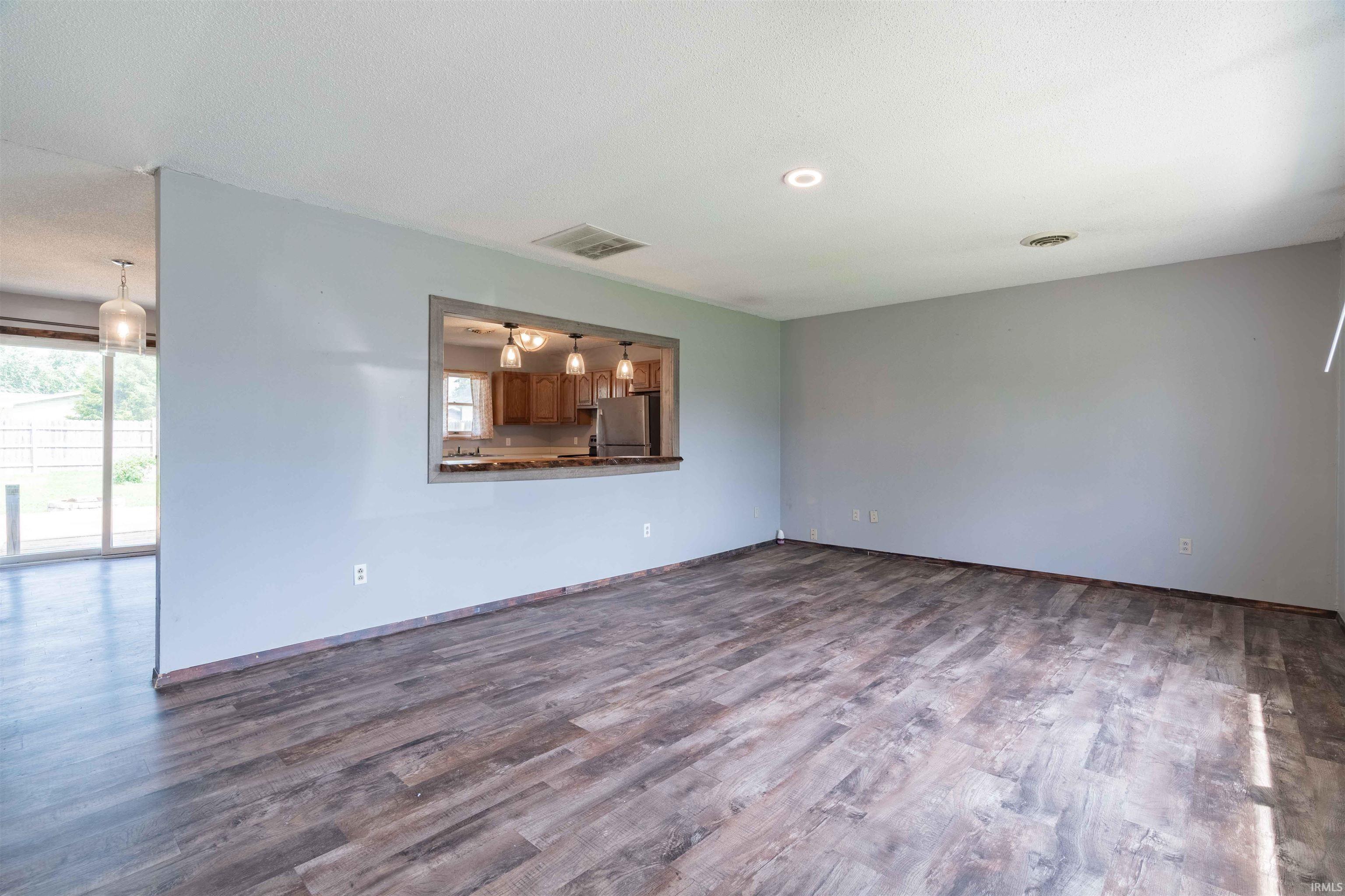 366 Sherman Street Wabash, IN 46992 - Photo 6 of 25