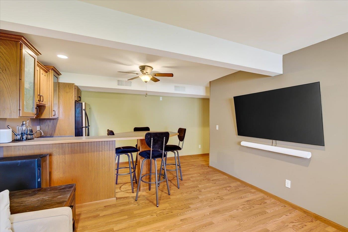 1398 Overlook Pass Sun Prairie, WI 53590 - Photo 47 of 50 Gallery Image 47