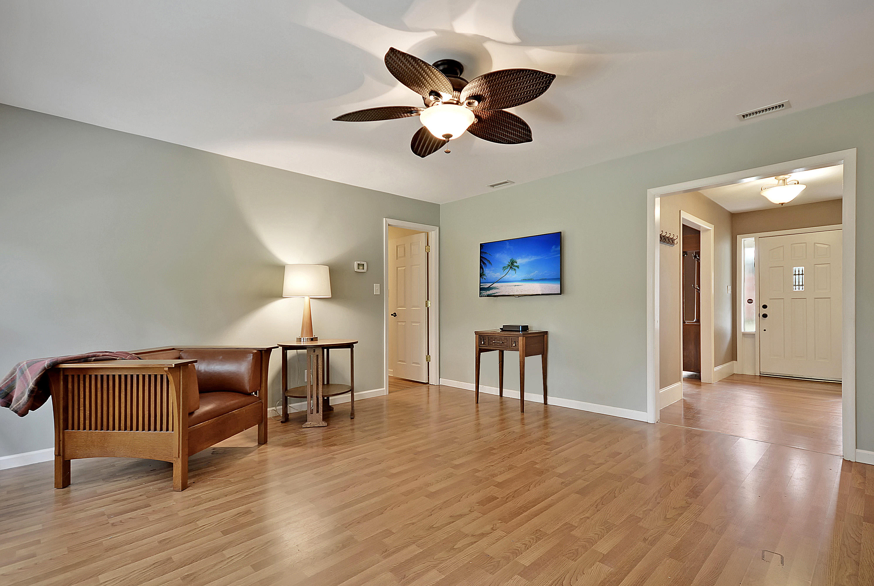 1924 Westminster Road Charleston, SC 29407 - Photo 11 of 32 Casual Living