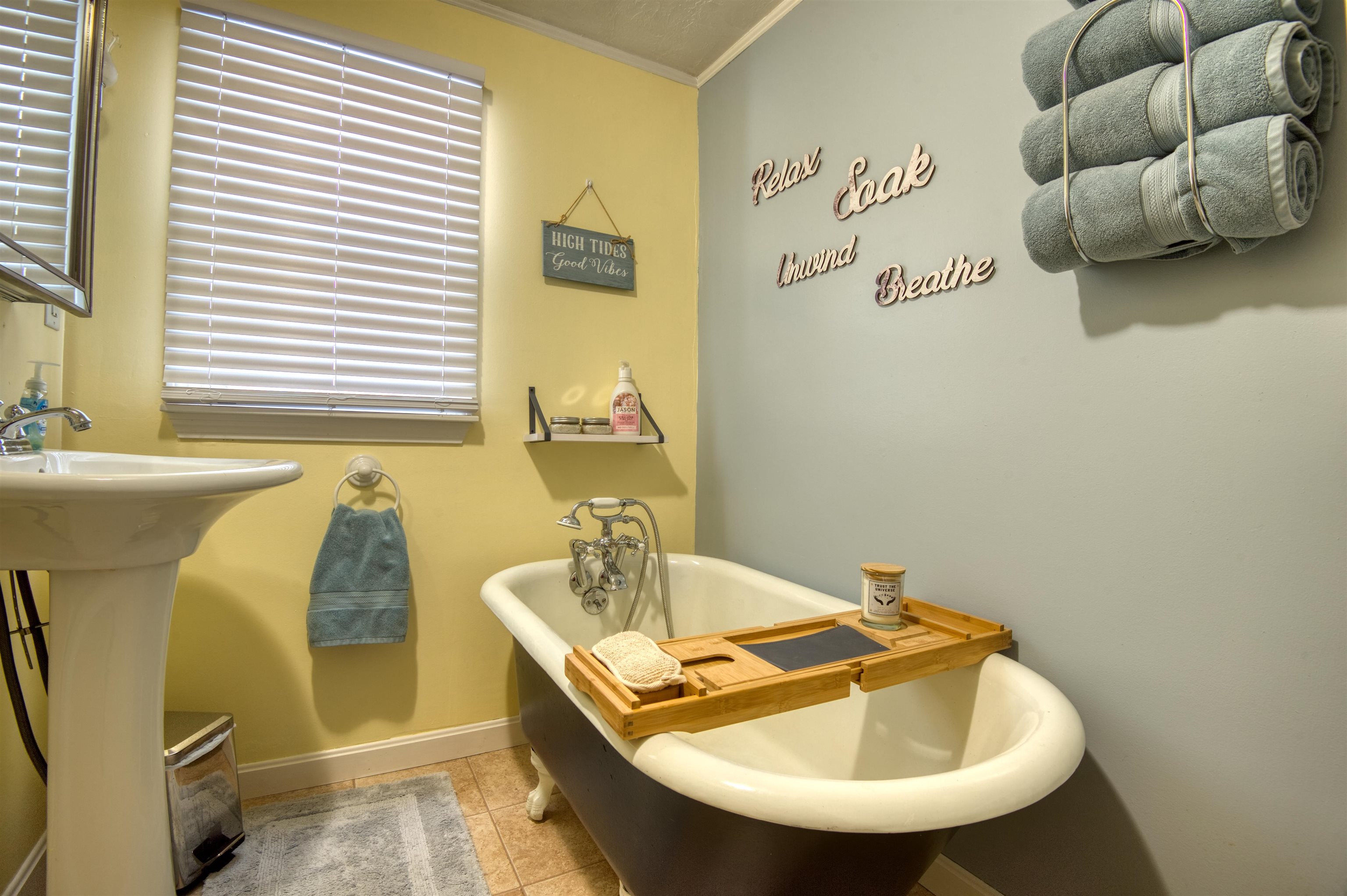 7 Kimball Hill Road Whitefield, NH 03598 - Photo 21 of 40 Gallery Image 21