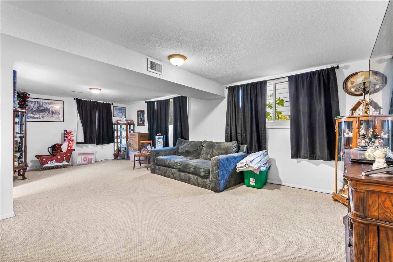 52 West Post Road Northwest Cedar Rapids, IA 52405 - Photo 11 of 20 Gallery Image 11