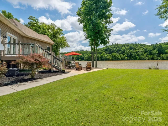 a view of outdoor space yard and patio
