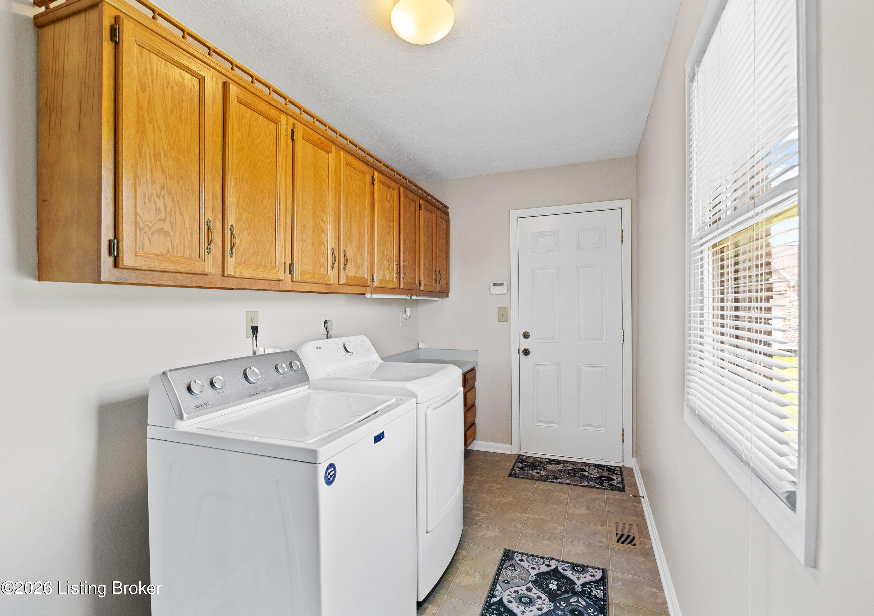1018 Floyds Fork Road Shepherdsville, KY 40165 - Photo 12 of 30 013