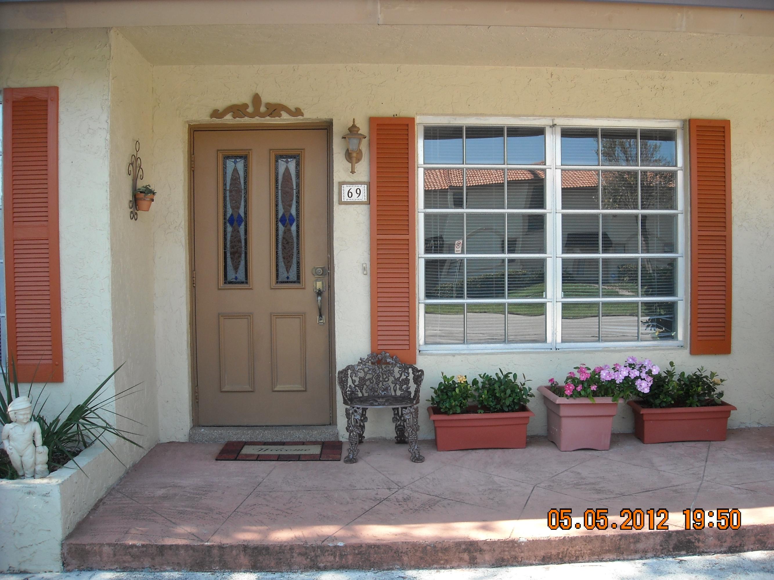 67 Lariat Circle, Unit 6769 Boca Raton, FL 33487 - Photo 4 of 25 67 Lariat- Exterior 7