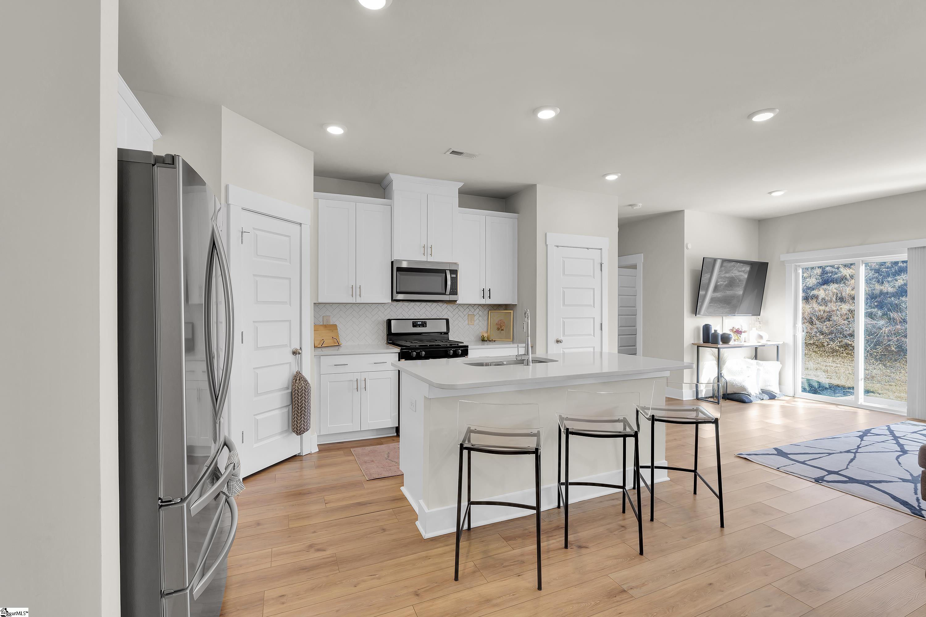 26 Centimeters Drive Mauldin, SC 29662 - Photo 4 of 23