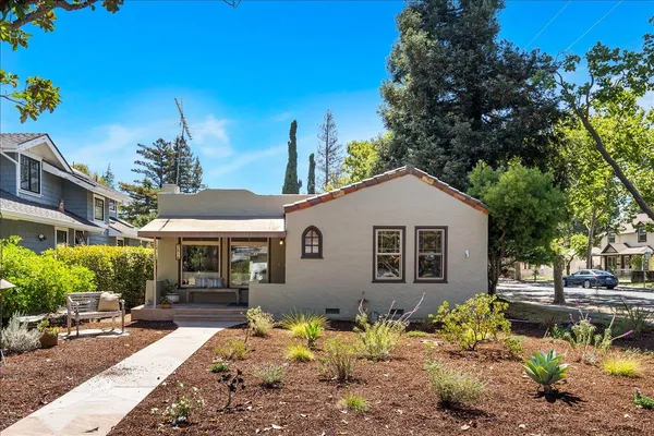 $2,950,000 | 981 College Avenue, Palo Alto, CA 94306