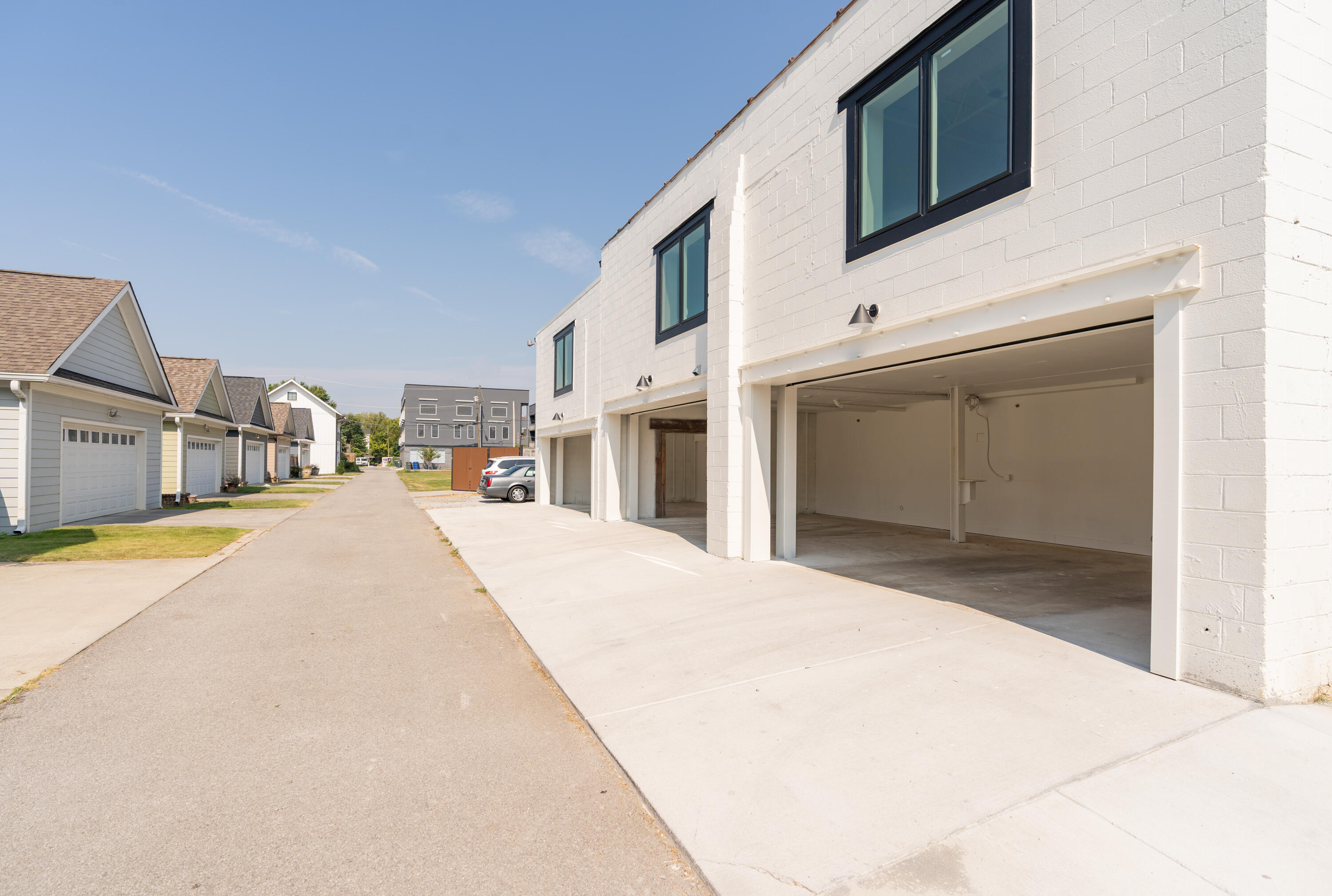 614 East Main Street, Unit 207 Chattanooga, TN 37408 - Photo 32 of 42 interiorexterior-11