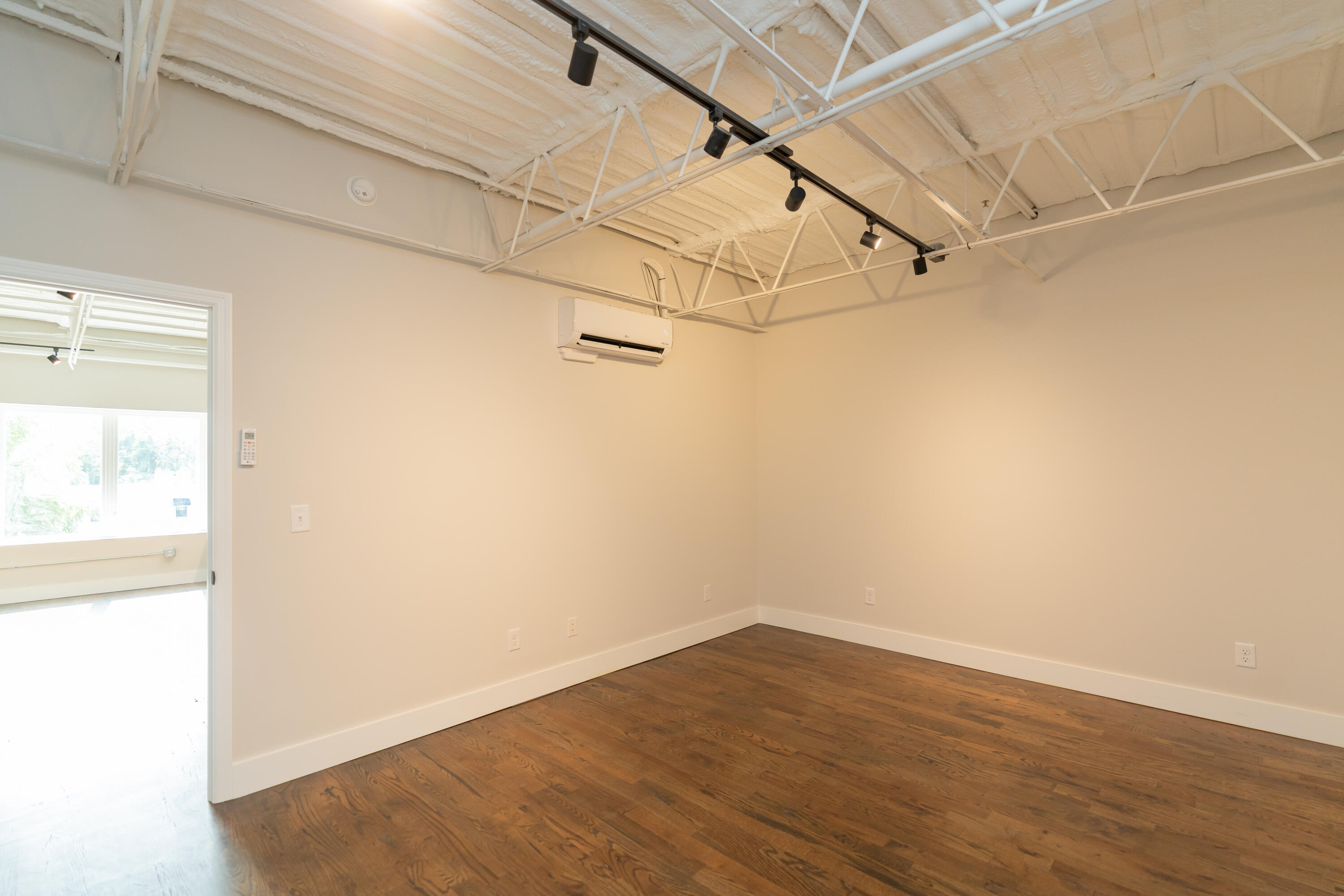 614 East Main Street, Unit 207 Chattanooga, TN 37408 - Photo 10 of 42 207-10