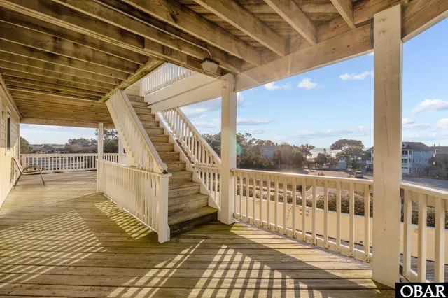 $949,000 | 1056 Beacon Hill Drive, Corolla, NC 27927
