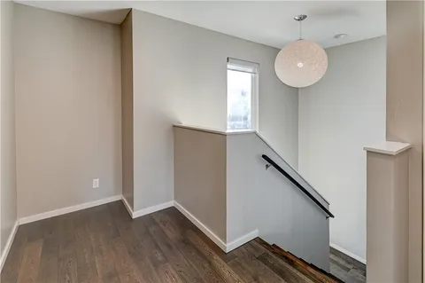 $395,000 | 836 East 27th Street, Kansas City, MO 64108