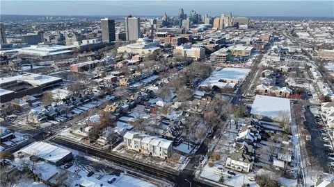 $395,000 | 836 East 27th Street, Kansas City, MO 64108