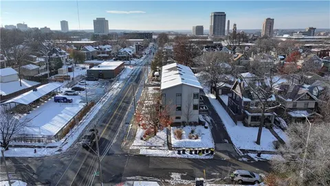 $395,000 | 836 East 27th Street, Kansas City, MO 64108