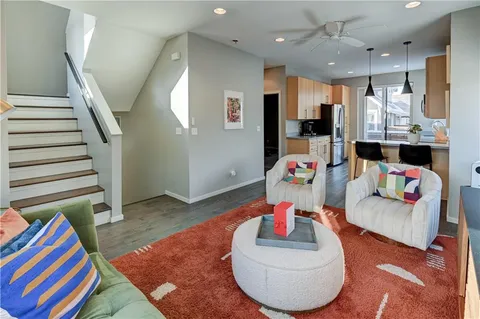 $395,000 | 836 East 27th Street, Kansas City, MO 64108