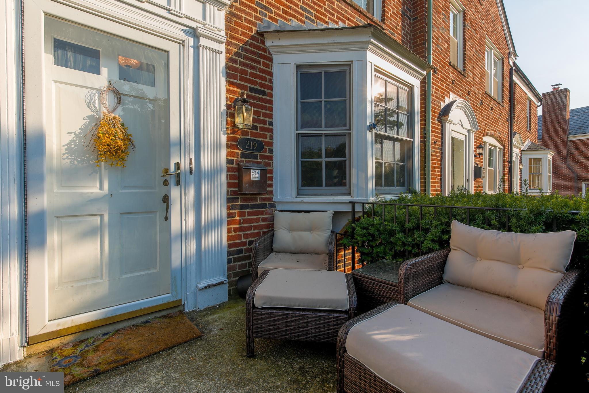 219 Blenheim Road Baltimore, MD 21212 - Photo 2 of 21 Gallery Image 2