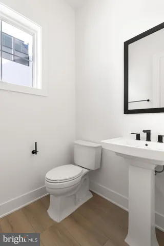 $8,700 | 853 North Manchester Street, Arlington, VA 22205