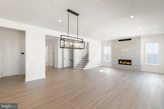 $8,700 | 853 North Manchester Street, Arlington, VA 22205