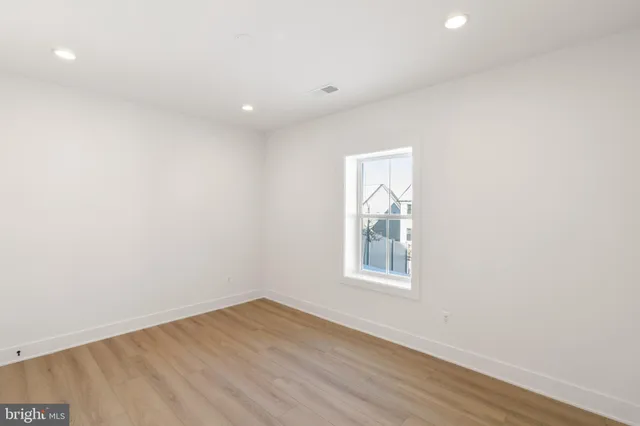 $8,700 | 853 North Manchester Street, Arlington, VA 22205