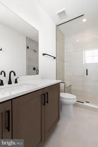 $8,700 | 853 North Manchester Street, Arlington, VA 22205