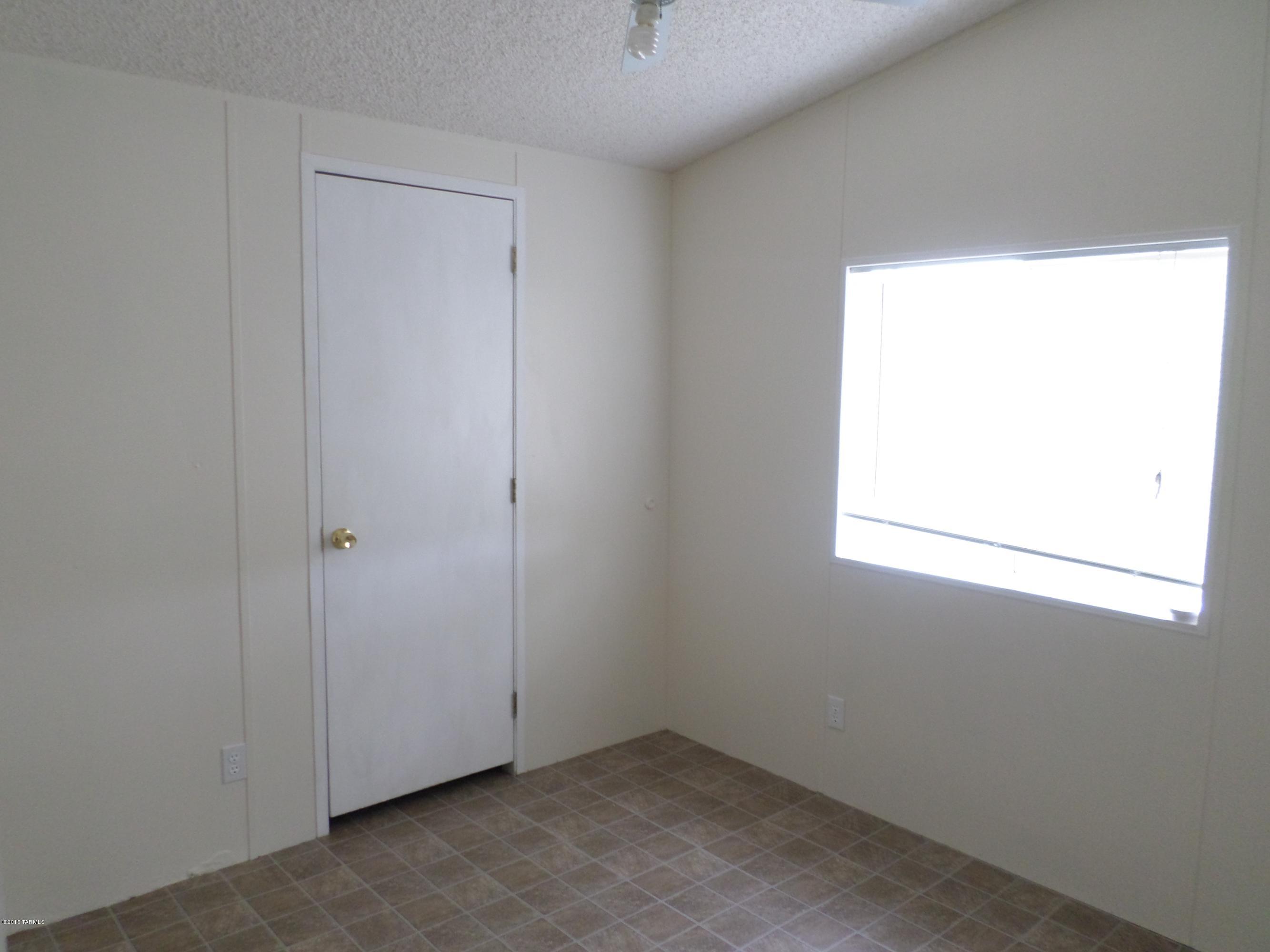 4390 East Trotter Road Tucson, AZ 85739 - Photo 15 of 22
