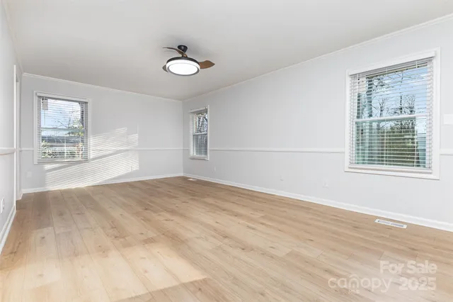 a view of empty room