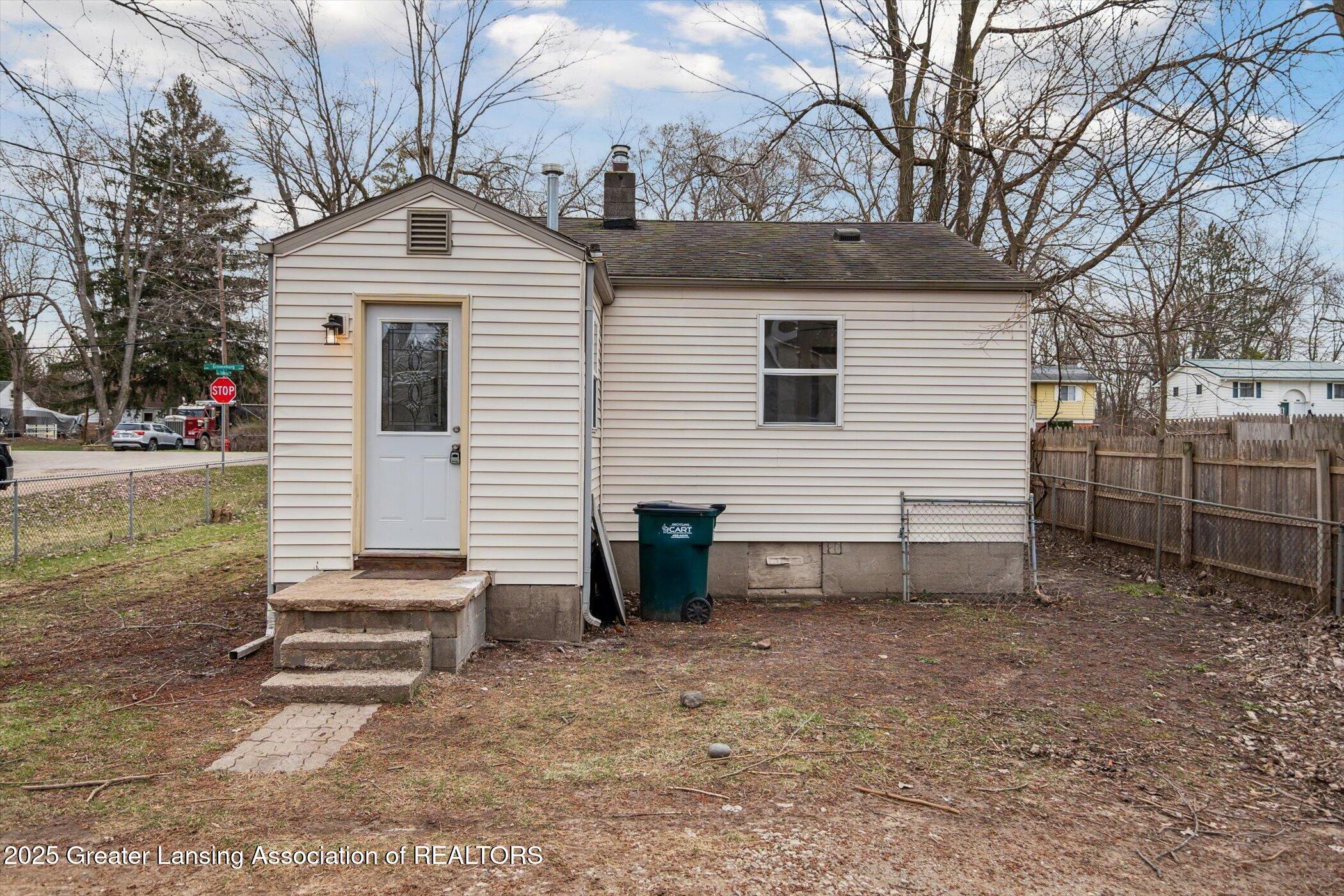 6306 Grovenburg Road Lansing, MI 48911 - Photo 25 of 31 27-6306-Grovenburg-Rd-Lansing-MI-48911-W