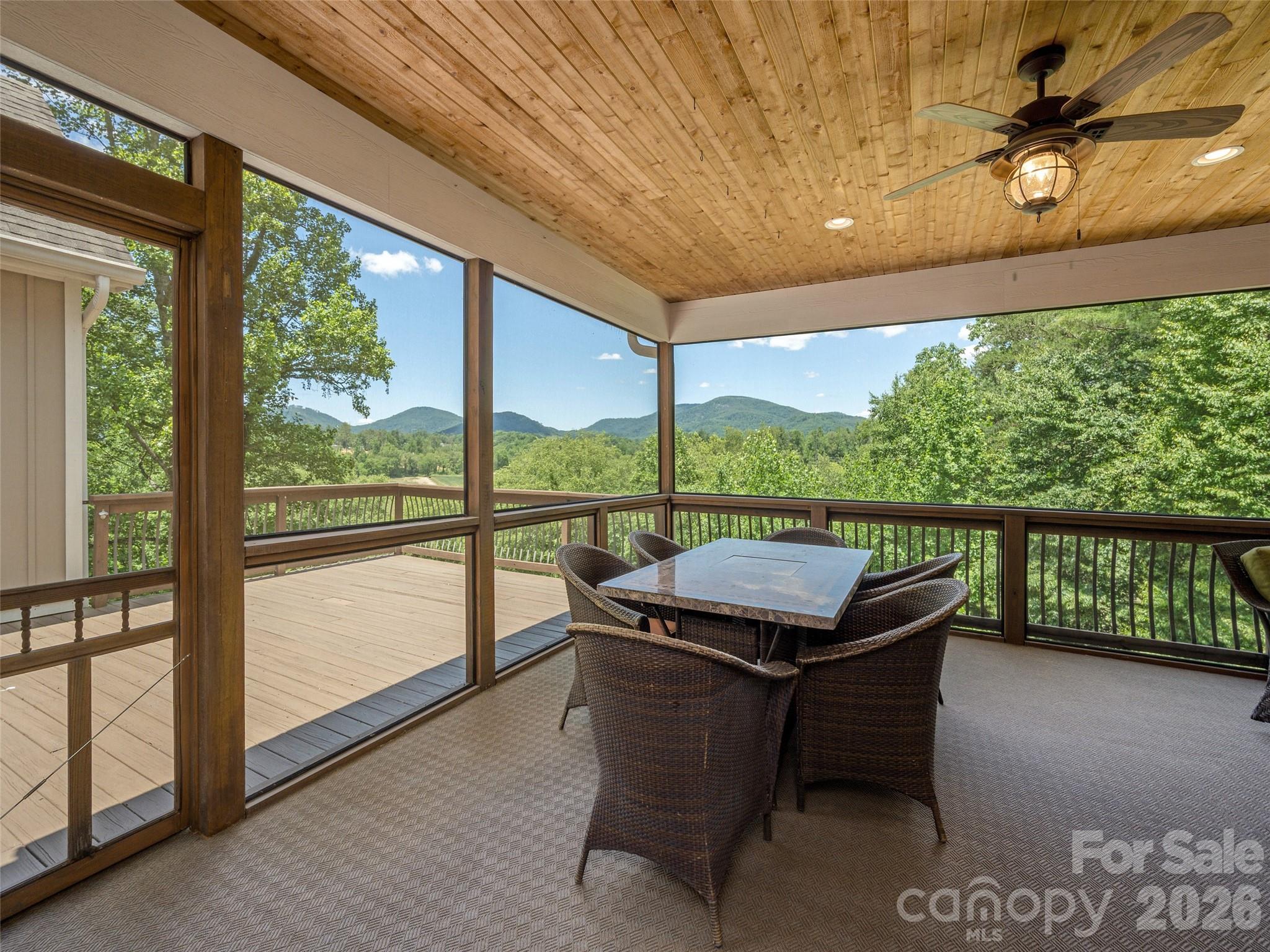 167 Tatham Road Hendersonville, NC 28792 - Photo 20 of 48