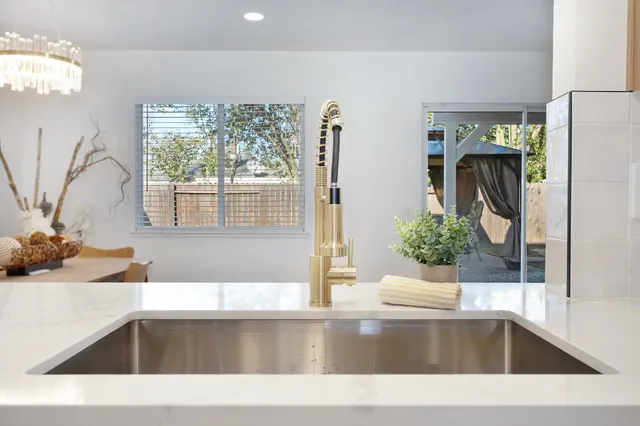 $615,000 | 5120 Rabeneck Way, Fair Oaks, CA 95628