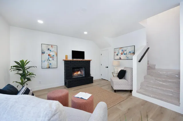 $615,000 | 5120 Rabeneck Way, Fair Oaks, CA 95628