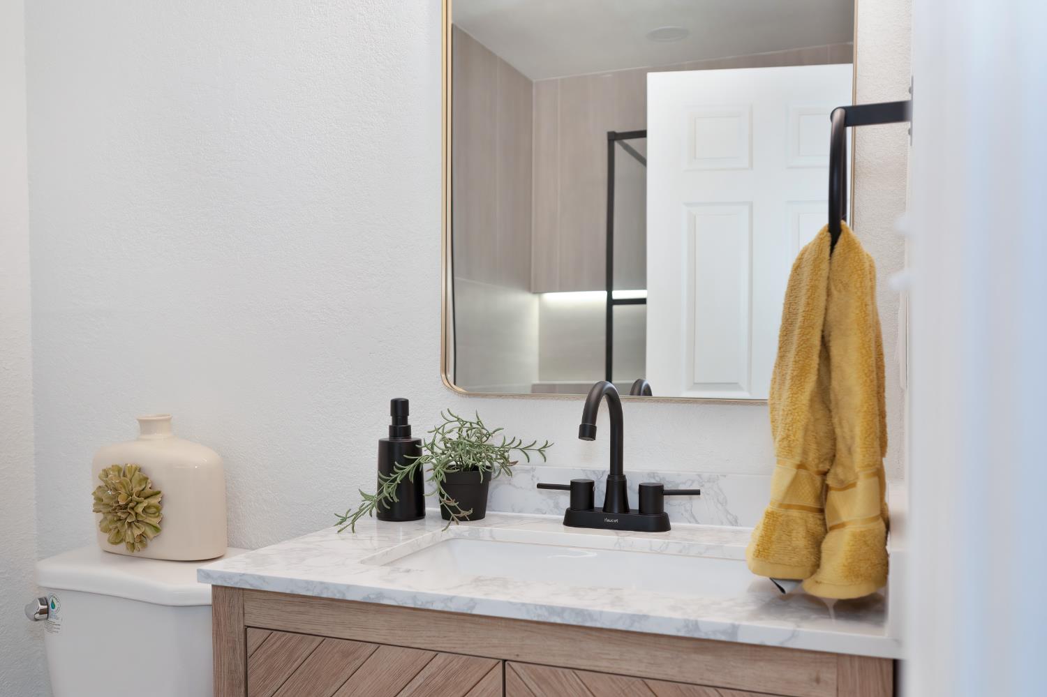 5120 Rabeneck Way Fair Oaks, CA 95628 - Photo 26 of 45