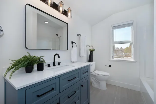 $615,000 | 5120 Rabeneck Way, Fair Oaks, CA 95628