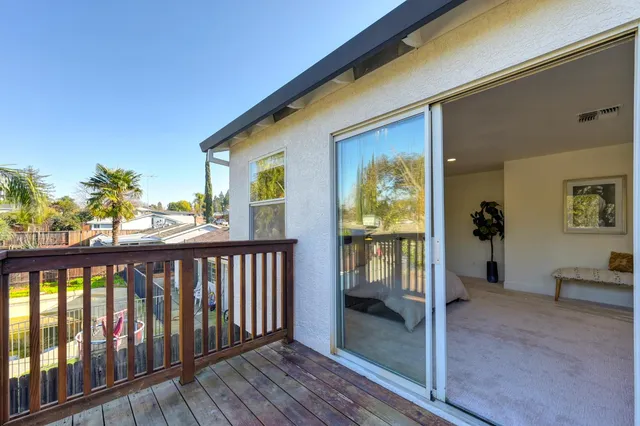 $615,000 | 5120 Rabeneck Way, Fair Oaks, CA 95628