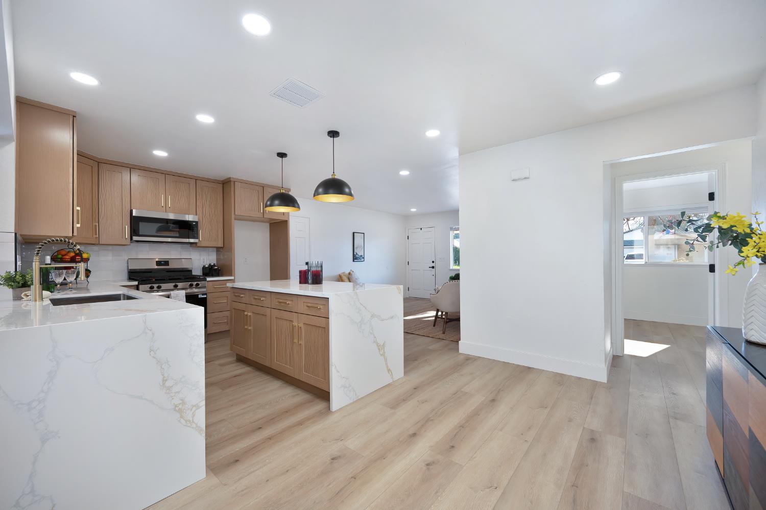 5120 Rabeneck Way Fair Oaks, CA 95628 - Photo 7 of 45