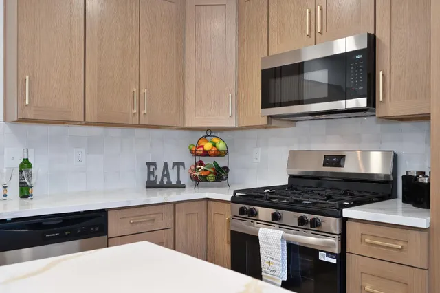 $615,000 | 5120 Rabeneck Way, Fair Oaks, CA 95628