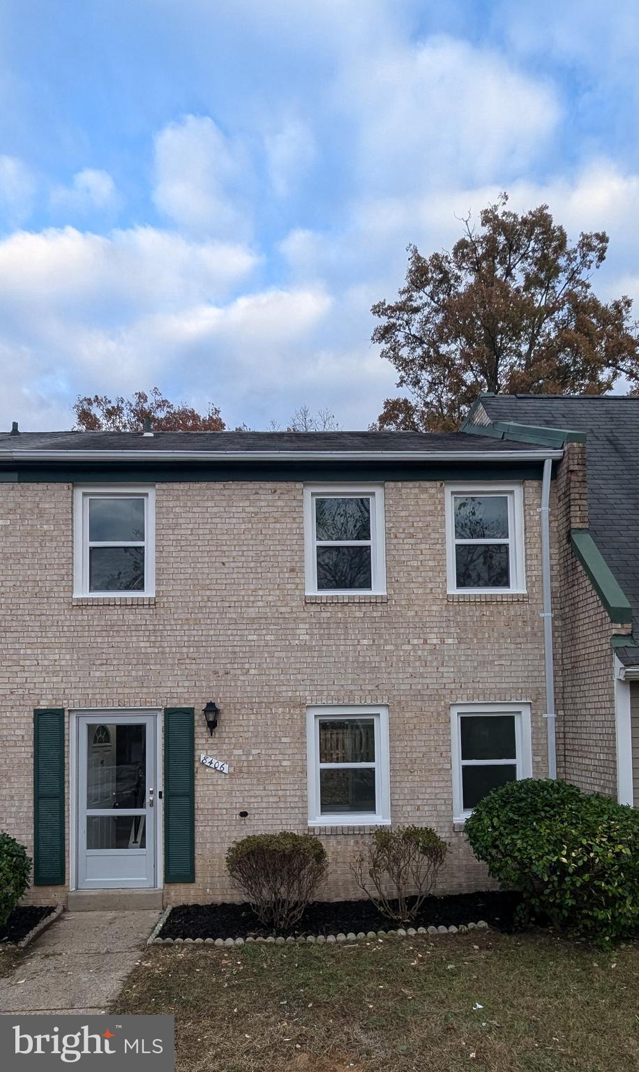 8409 Dampier Court Springfield, VA 22153 - Photo 1 of 38 Gallery Image 1