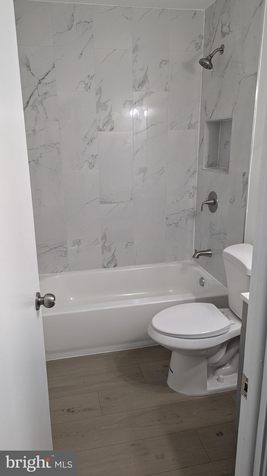 8409 Dampier Court Springfield, VA 22153 - Photo 35 of 38 Gallery Image 35