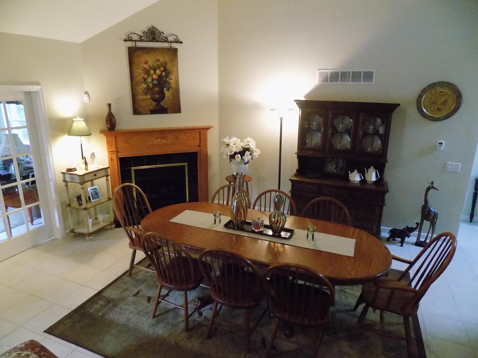 293 Mozzette Road Canadensis, PA 18325 - Photo 21 of 92 Beautiful Dining Room!