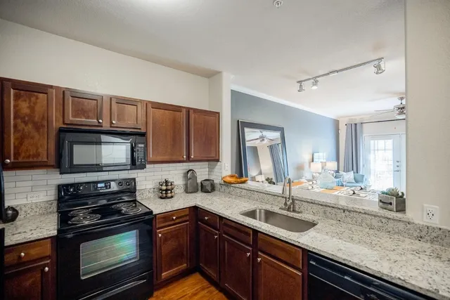 $1,080 | 9900 McNeil Drive, Unit 1212305, Austin, TX 78750