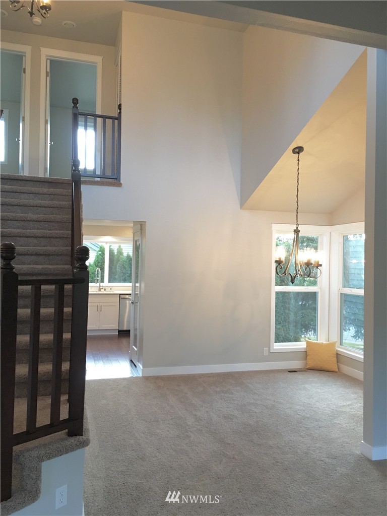 2033 Field Avenue Northeast Renton, WA 98059 - Photo 6 of 25