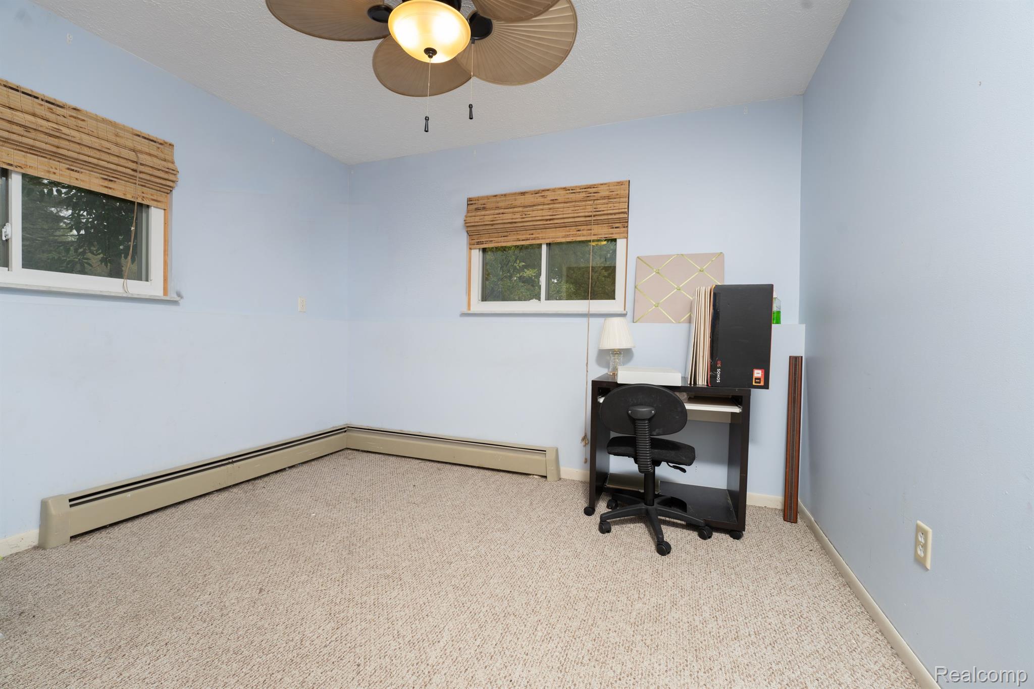 6821 Farley Road Pinckney, MI 48169 - Photo 17 of 38 Gallery Image 17