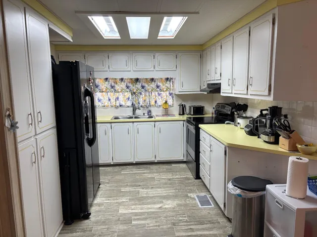 $59,900 | 6440 Cypress Lane, Lantana, FL 33462