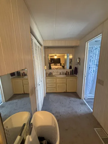 $59,900 | 6440 Cypress Lane, Lantana, FL 33462